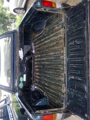 ขายนิสสัน NV ติดแก๊สเรียบร้อย พร้อมใช้