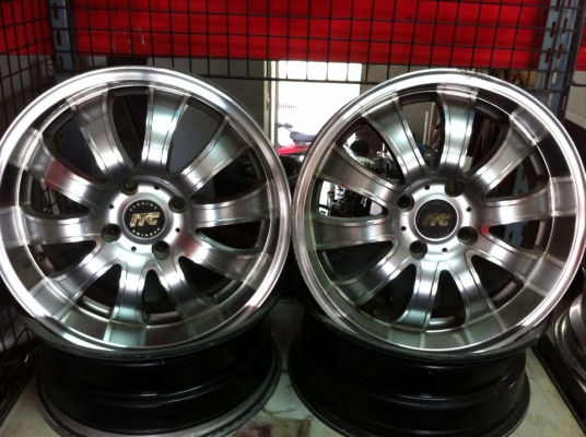 ขายแม็ก ITC ขอบ17 4รู114  ราคา 8,500