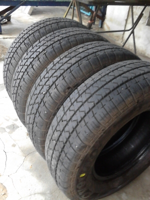 ปี13.  195R14   มี 4;เส้น  tel.081-427-3941