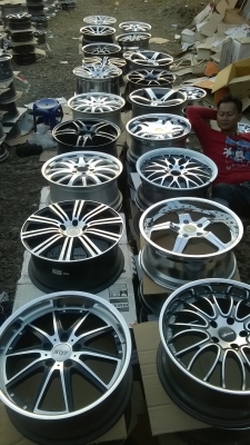 ขายล้อขอบ18 5รูชุดละ7500 -12500