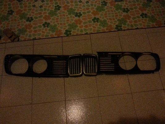 ขายกระจังหน้า bmw m e28