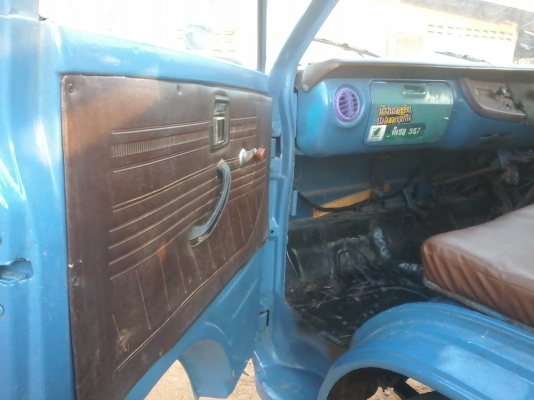 ขายรถบรรทุก6ล้อisuzuช่วงสั้น85แรง