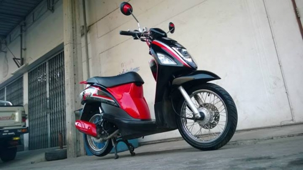 LET 2013 แดงดำ วิ่ง 4000 เปิดราคาเบาๆ ขายกันถูกๆ ต่อรองได้จ้า LET 2013 แดงดำ วิ่ง 4000 เปิดราคาเบาๆ ขายกันถูกๆ ต่อรองได้จ้า