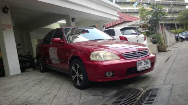 Honda Civic 1999 ตาโตตัวสุดท้าย เกียร์ AT ขายถูกๆ ซื้อสดลดได้เยอะ