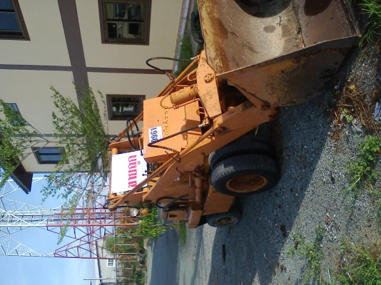 รถตักล้อยาง ดีเซล 150000