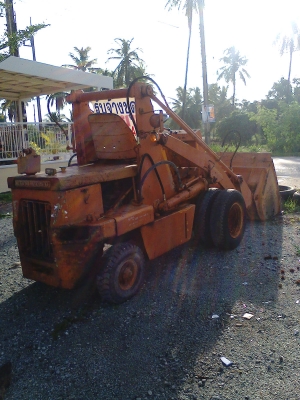 รถตักล้อยาง ดีเซล 150000