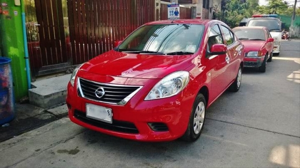 NISSAN Almera 2013 AT วิ่ง 10300 9เดือน ขายถูก ซื้อสดลดได้เยอะ