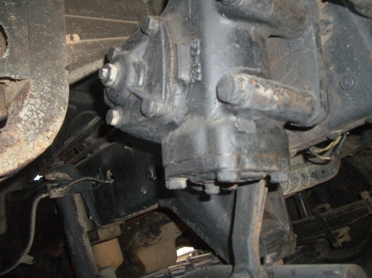 ขาย ตัวเดินรถเกี่ยว PC200 พร้อมมอเตอร์เบอร์ 90