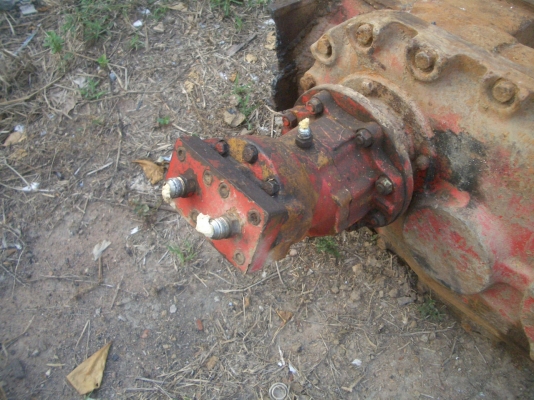 ขาย ตัวเดินรถเกี่ยว PC200 พร้อมมอเตอร์เบอร์ 90