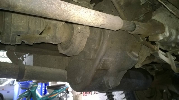 10ล้อดั้ม2เพลาISUZUหัวร็อคกี้ เครื่อง195 ช่วงล่างฟูโซ่(ใหญ่)เบรคทิฟฟี่ สโลว์กลาง ยาง1000 แอร์ มีเพาเวอร์ คัสซี เจ 10ล้อดั้ม2เพลาISUZUหัวร็อคกี้ เครื่อง195 ช่วงล่างฟูโซ่(ใหญ่)เบรคทิฟฟี่ สโลว์กลาง ยาง1000 แอร์ มีเพาเวอร์ คัสซี เจ