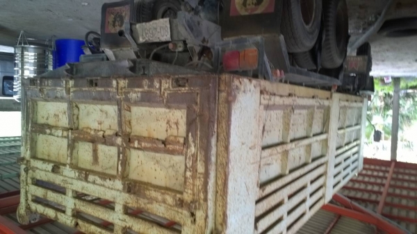 10ล้อดั้ม2เพลาISUZUหัวร็อคกี้ เครื่อง195 ช่วงล่างฟูโซ่(ใหญ่)เบรคทิฟฟี่ สโลว์กลาง ยาง1000 แอร์ มีเพาเวอร์ คัสซี เจ 10ล้อดั้ม2เพลาISUZUหัวร็อคกี้ เครื่อง195 ช่วงล่างฟูโซ่(ใหญ่)เบรคทิฟฟี่ สโลว์กลาง ยาง1000 แอร์ มีเพาเวอร์ คัสซี เจ