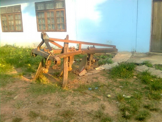 ขายฟอร์ด 6610 เสื้อลาย สองเพลารถบ้านสวยๆ