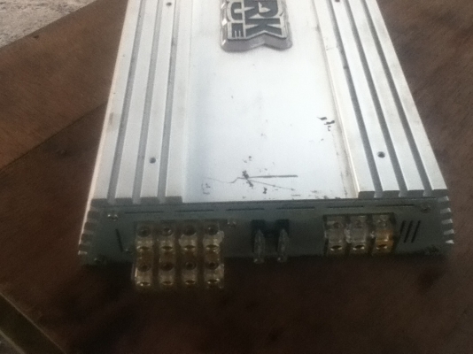 ขายแอมป์ Dark blue 4 รุ่น HO-1400.4 (4ch) 1400w เสียงดีขายถูกๆ 1800.-