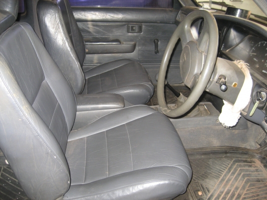 โตโยต้า ปี35 ตามสภาพ 105000 บาท โตโยต้า ปี35 ตามสภาพ 105000 บาท