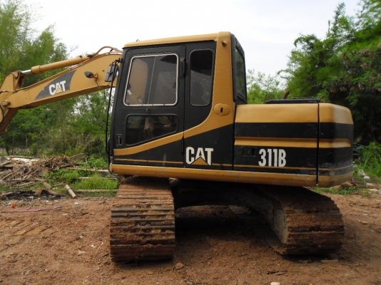 ด่วนสภาพเก่านอกขายรถแบคโฮ CAT 311 B รถสวยสภาพ 80 \% เครื่องดีปั้มดีดีทุกอย่าไฟฟ้าเตมเอวแน่นทำงานเร็วมากง