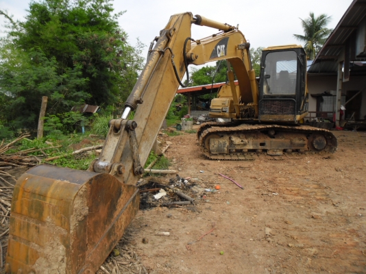 ด่วนสภาพเก่านอกขายรถแบคโฮ CAT 311 B รถสวยสภาพ 80 \% เครื่องดีปั้มดีดีทุกอย่าไฟฟ้าเตมเอวแน่นทำงานเร็วมากง ด่วนสภาพเก่านอกขายรถแบคโฮ CAT 311 B รถสวยสภาพ 80 \% เครื่องดีปั้มดีดีทุกอย่าไฟฟ้าเตมเอวแน่นทำงานเร็วมากง