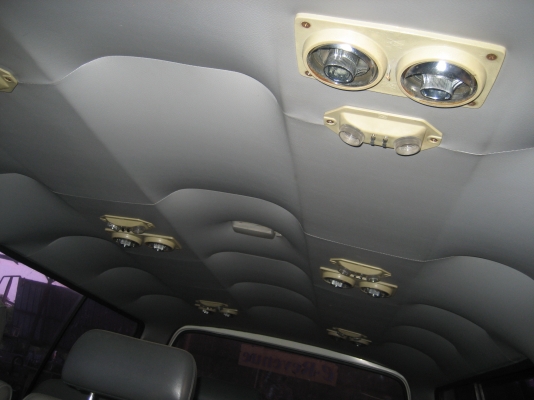 รถตู้ เครื่องเบนชิล รถประมูล (1)   125000 บาท