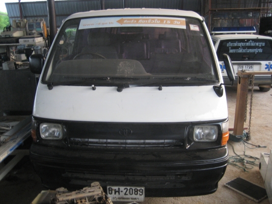 รถตู้ เครื่องเบนชิล รถประมูล (1)   125000 บาท