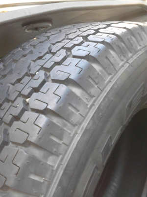 คมทุกเส้น 245/70R16 BRIDGE STONE DUELER H/T 840 มีชุด 4 เส้น พึ่งถอดจากแม๊ก  โทร.081-427-3941