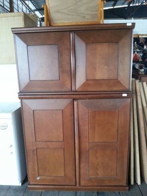 ขายตู้ไม้ญีปุ่นมีหลายใบหลายราคาสนใจ0853647170 ขายตู้ไม้ญีปุ่นมีหลายใบหลายราคาสนใจ0853647170