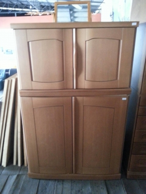 ขายตู้ไม้ญีปุ่นมีหลายใบหลายราคาสนใจ0853647170