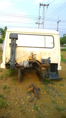 หัวเก๋ง สิบล้อนิสสัน ยูดี CW30 อย่างสวย อุปกรณ์ครบ แถมชุดกรองอากาศฟรี