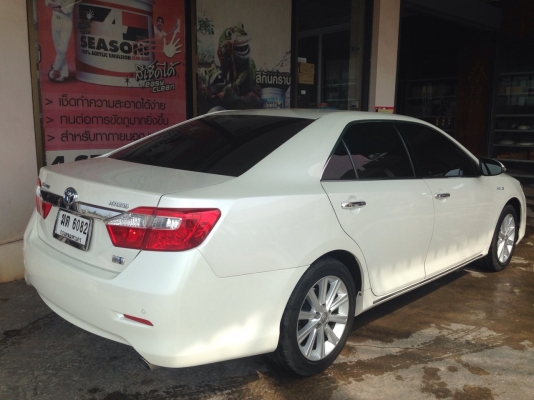 ขายรถบ้าน TOYOTA CAMRY hybrid 2.5 รุ่นTOP ปลายปี2012 (เจ้าของขายเอง) ขายรถบ้าน TOYOTA CAMRY hybrid 2.5 รุ่นTOP ปลายปี2012 (เจ้าของขายเอง)