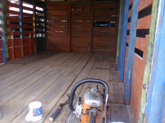 ขายรถคุณแต๋นหกล้อ สภาพดี พร้อมใช้