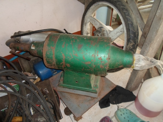 เครื่องปัดเงา 5 แรง 3 สาย  พร้อมใช้งาน  3800 ติดต่อ อ้อม 0898217996