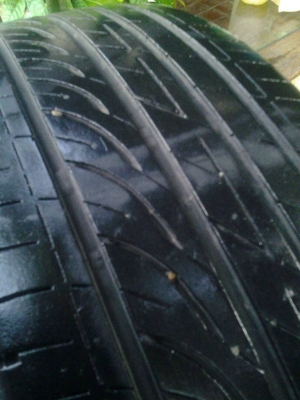ขายยาง BRIDGESTONE GR-90 205-55-16 ปี11 ดอกเต็ม ไม่ปะ ไม่บวม ไม่กินข้าง พร้อมใส่ถ่วง ชุดละ 4,000 บาท