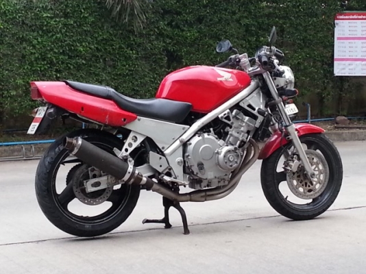 วุฒินนบุรี// ขาย CB1 ปี92 ทะเบียนแท้ๆพร้อทโอนขนส่งรถพร้อมใช้คับเครืองดีมาก