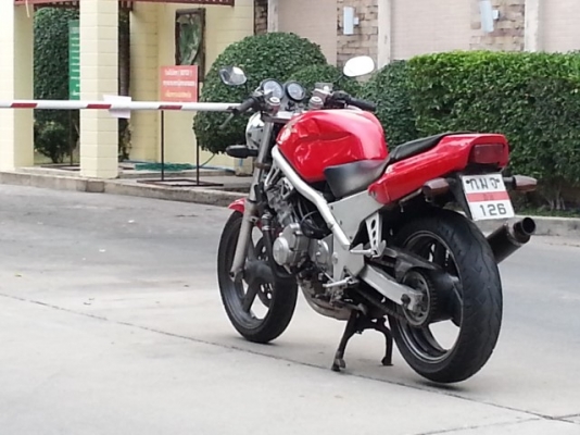 วุฒินนบุรี// ขาย CB1 ปี92 ทะเบียนแท้ๆพร้อทโอนขนส่งรถพร้อมใช้คับเครืองดีมาก