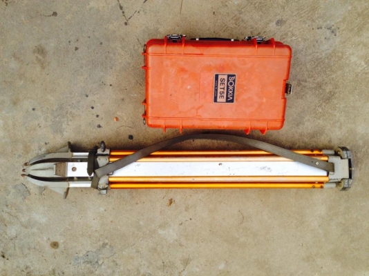 ขายกล้องสำรวจsokkia  พร้อมขาตั้ง