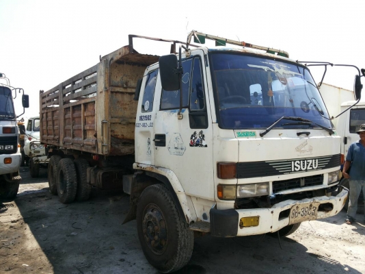 ขายรถ10ล้อดั๊มถูกๆตามสภาพ