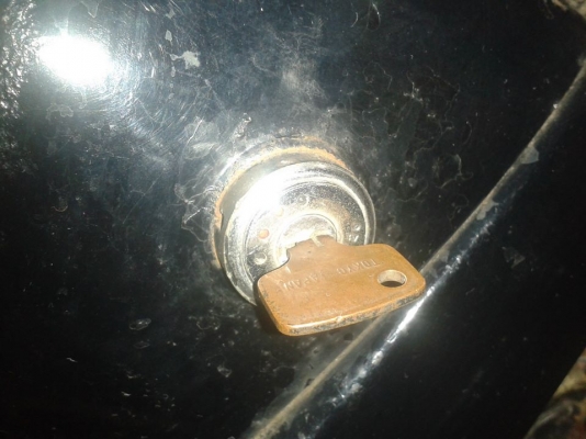 ขายหมูสนิม  nobook  โลตัส สมทรสาคร 0819306939