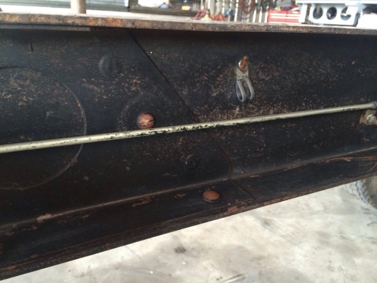 ขายแคสซี 6ล้อ Hino Km มีทะเบียน พร้อมช่วงล่าง