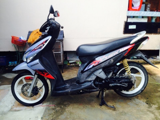ขายHonda click ล้อแม็คศูนย์