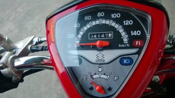 LET 2013 แดงดำ วิ่ง 4000 เปิดราคาเบาๆ ขายกันถูกๆ ต่อรองได้จ้า LET 2013 แดงดำ วิ่ง 4000 เปิดราคาเบาๆ ขายกันถูกๆ ต่อรองได้จ้า