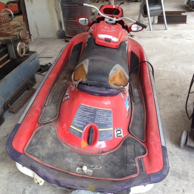 เจ็ตสกี KAWASAKI เก่าญี่ปุ่น สีแดง ไม่มีเครื่องยนต์ (ขายซาก) เจ็ตสกี KAWASAKI เก่าญี่ปุ่น สีแดง ไม่มีเครื่องยนต์ (ขายซาก)