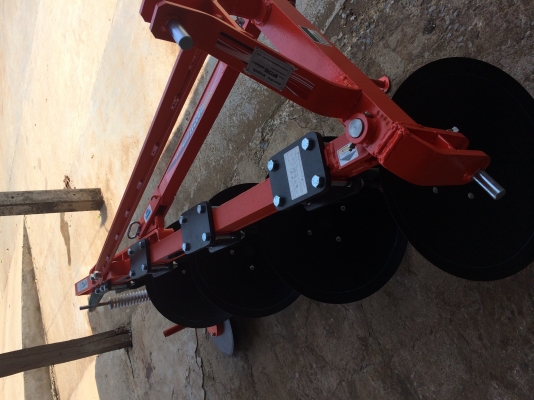 ขายผานบุกเบิก4x22ตราช้างผานใหม่