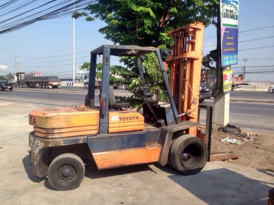 -:-*&bull;*NEW LOT มาแล้วจ้า *&bull;*-:- TOYOTA 5FD40 เสา 4 เมตร เกียร์ธรรมดา