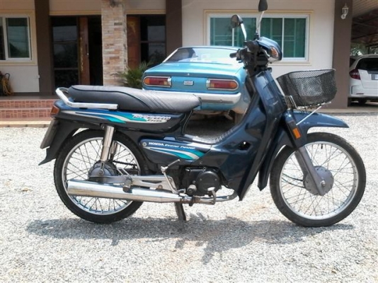 ขายดรีมเอ็กเซสทะเบียนพร้อมโอนภาษีขาดปีเดียวเครื่องดีรถพร้อมใช้ ขาย 8500 บาท