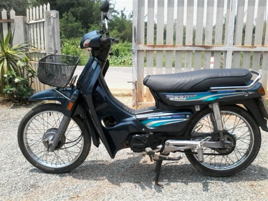 ขายดรีมเอ็กเซสทะเบียนพร้อมโอนภาษีขาดปีเดียวเครื่องดีรถพร้อมใช้ ขาย 8500 บาท