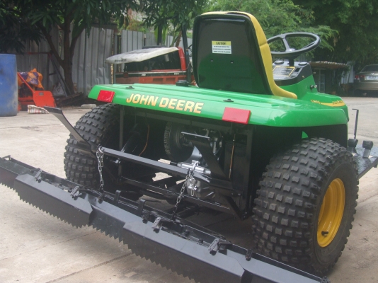 รถคาดทราย JOHN DEERE SAND PRO พร้อมให้คำปรึกษาและแนะนำวิธีการใช้