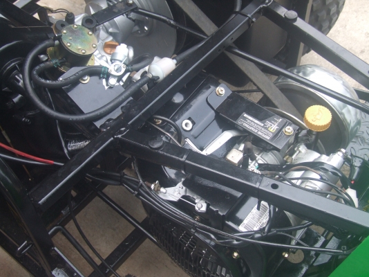 รถคาดทราย JOHN DEERE SAND PRO พร้อมให้คำปรึกษาและแนะนำวิธีการใช้