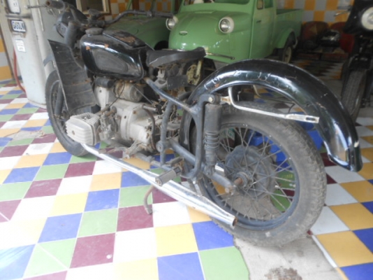 ขายรถสงครามสูบนอน 2 สูบ