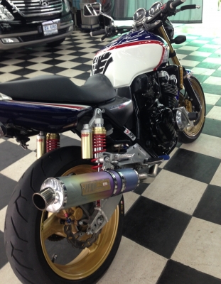 #ปรับราคาสุดๆครับ 115,000 ขาย/แลก/เทิร์น. Cb400 เทค3 กุญแจชิพ ปี07 inv. สภาพนางฟ้า (ไม่ใช่รถวน อย่างแน่นอน..เช๊คได้เลยครับ) #ปรับราคาสุดๆครับ 115,000 ขาย/แลก/เทิร์น. Cb400 เทค3 กุญแจชิพ ปี07 inv. สภาพนางฟ้า (ไม่ใช่รถวน อย่างแน่นอน..เช๊คได้เลยครับ)