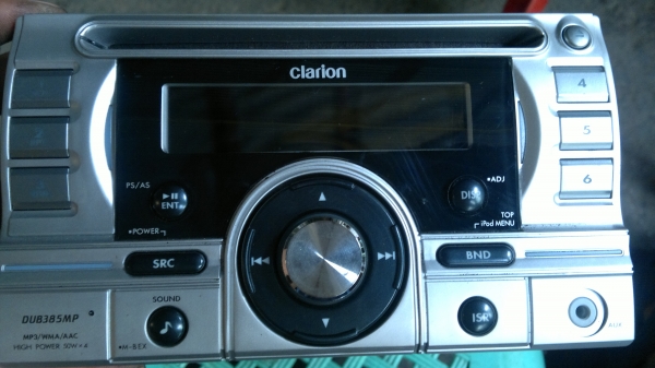 เครื่องเล่น CD-MP3/WMA Clarion HIGH POWER 50 W