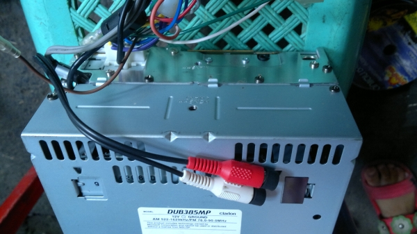 เครื่องเล่น CD-MP3/WMA Clarion HIGH POWER 50 W