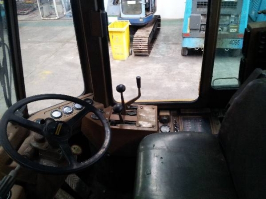 936E # 33203138 : รถตักล้อยางแคต นำเข้าจากญี่ปุ่น T.กุ้ง:TOS:0813062283